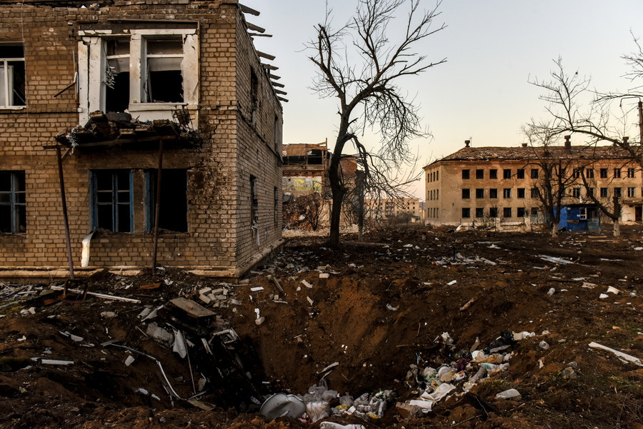 Πόλεμος στην Ουκρανία: Σφοδρές μάχες στο Ντονιέτσκ για τη Βουγλεντάρ