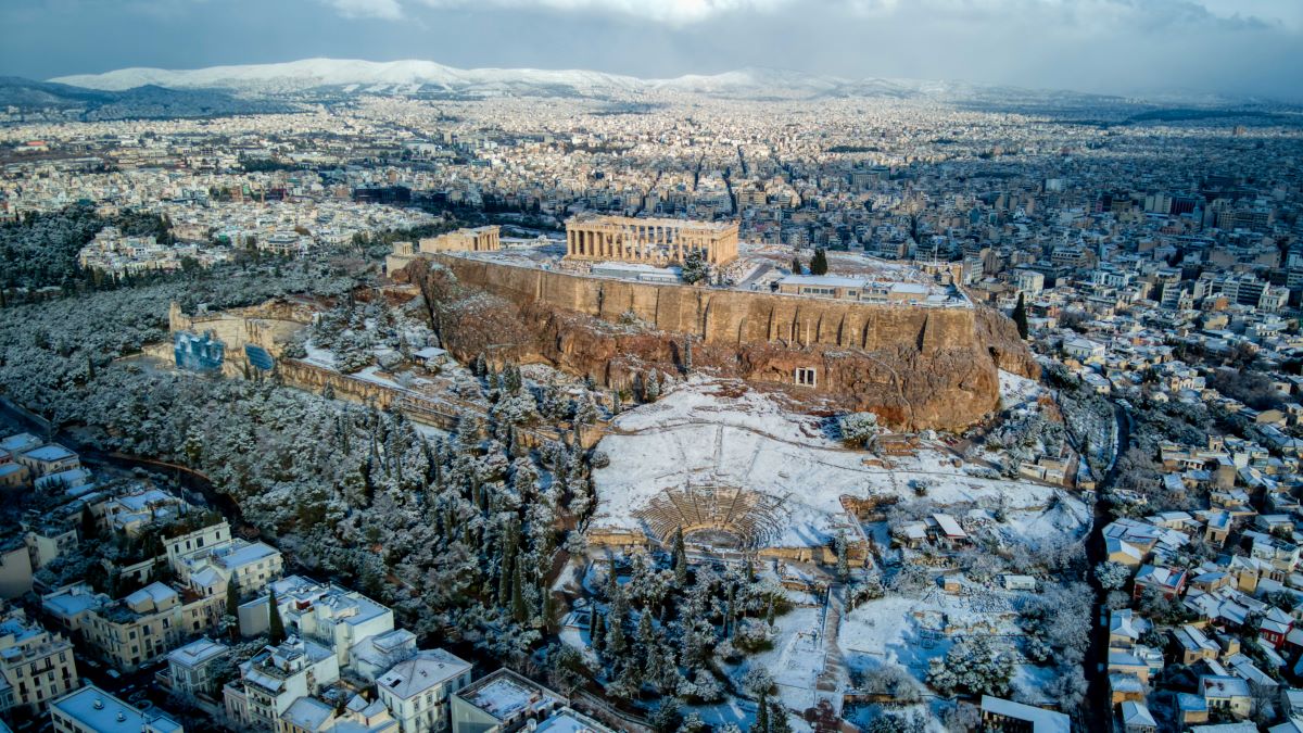 Κακοκαιρία «Barbara»: Σε εξέλιξη το δεύτερο κύμα – Ποιοι δρόμοι είναι κλειστοί