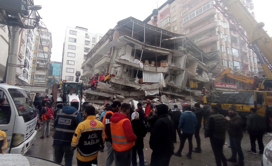 Σεισμός σε Τουρκία – Συρία: Για δεκάδες χιλιάδες θύματα προειδοποιούν επιστήμονες