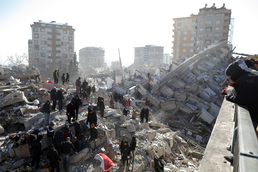 Σεισμός σε Τουρκία – Συρία: Ζημιές 4 δισ. δολαρίων εκτιμά ο Fitch