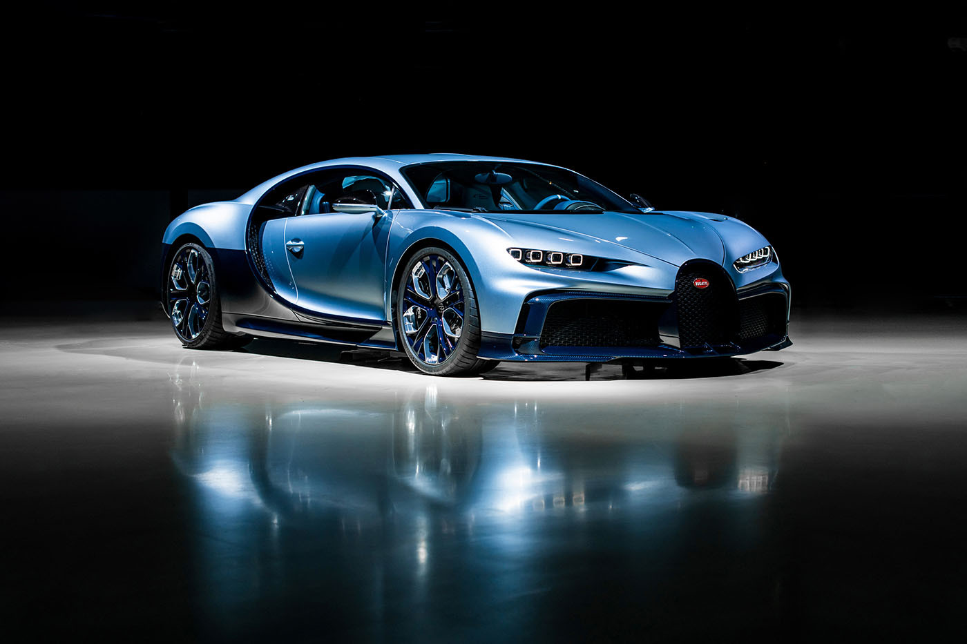 Αυτή η Bugatti έχει 1.500 ίππους και κοστίζει 10,7 εκατομμύρια δολάρια!
