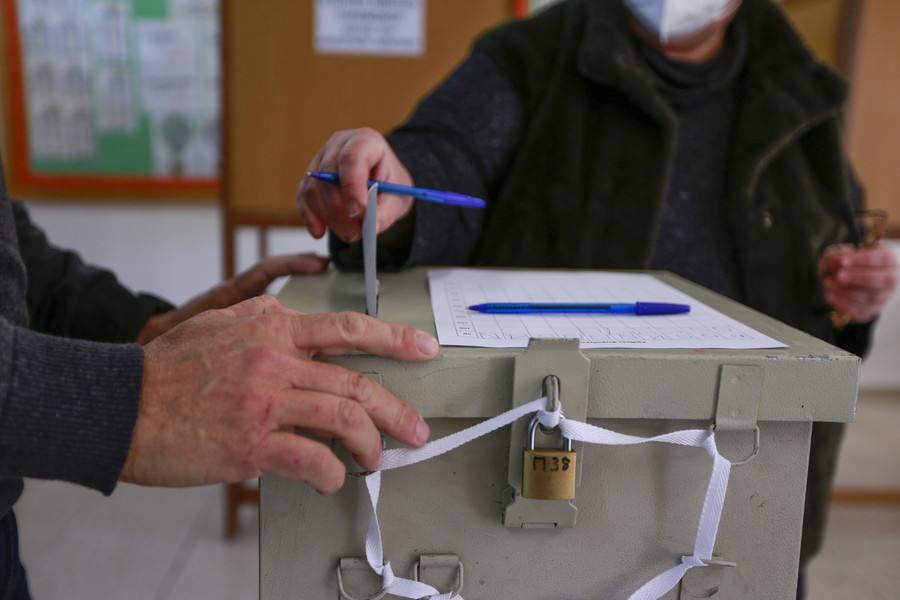 Εκλογές στην Κύπρο: Επικράτηση Χριστοδουλίδη δίνουν τα exit polls