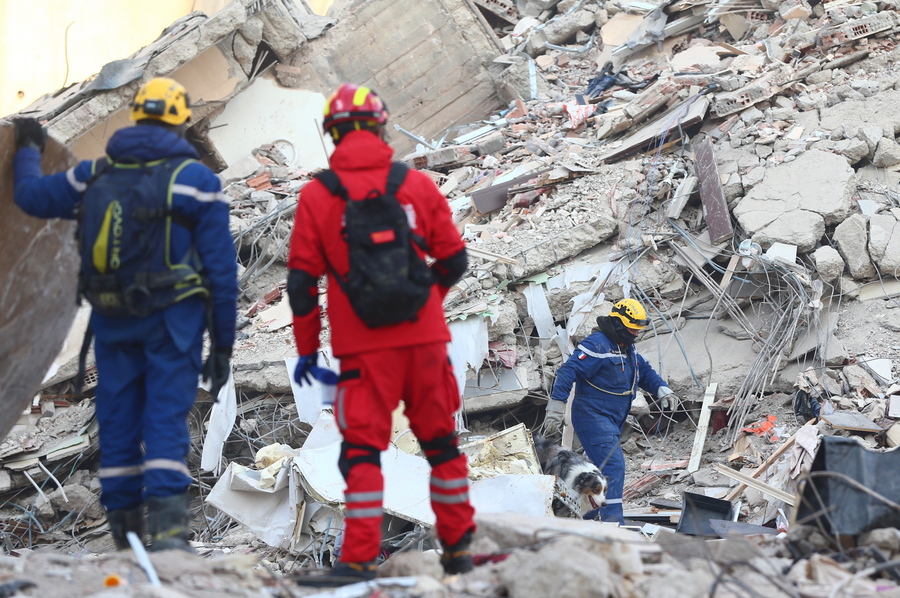 Σεισμός σε Τουρκία, Συρία: 6χρονη ανασύρθηκε ζωντανή μετά από 178 ώρες [Βίντεο]