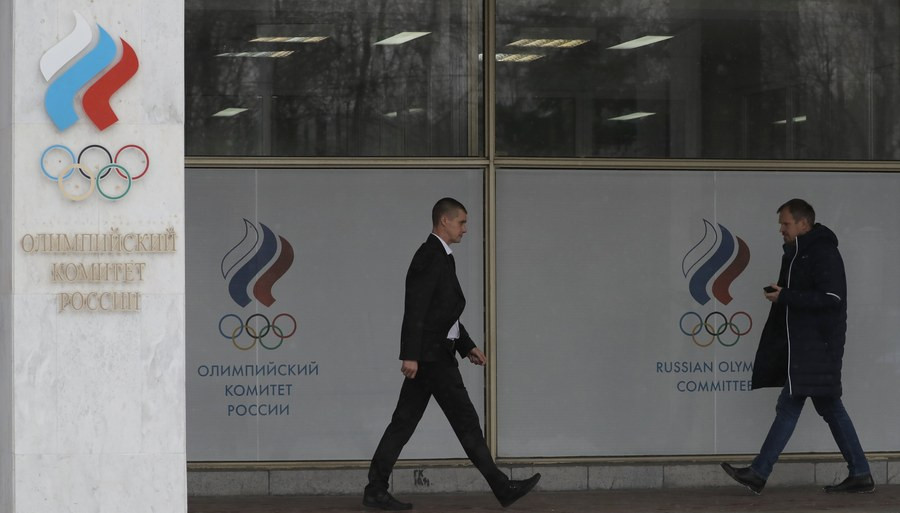 Στα «μαχαίρια» Κίεβο – ΔΟΕ για τη συμμετοχή της Ρωσίας στους Ολυμπιακούς