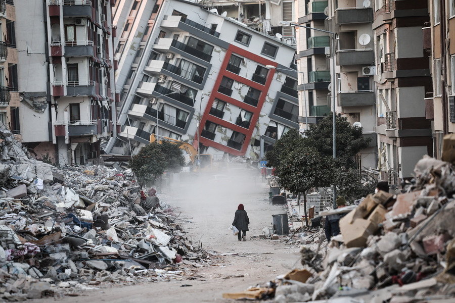 Σεισμός 6,4 Ρίχτερ στα σύνορα Τουρκίας – Συρίας [Βίντεο]