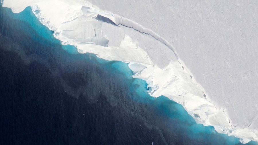 Ανταρκτική: Σήμα κινδύνου από τους επιστήμονες για τον «Παγετώνα της Αποκάλυψης»