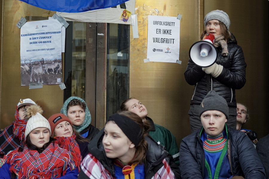 Νορβηγία: Γκρέτα Τούνμπεργκ και διαδηλωτές απέκλεισαν το υπουργείο Ενέργειας