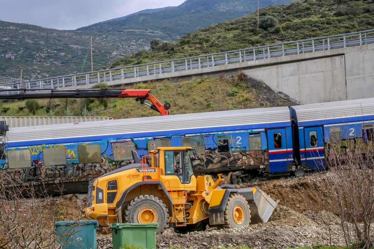 Τέμπη: Απολογείται ο σταθμάρχης