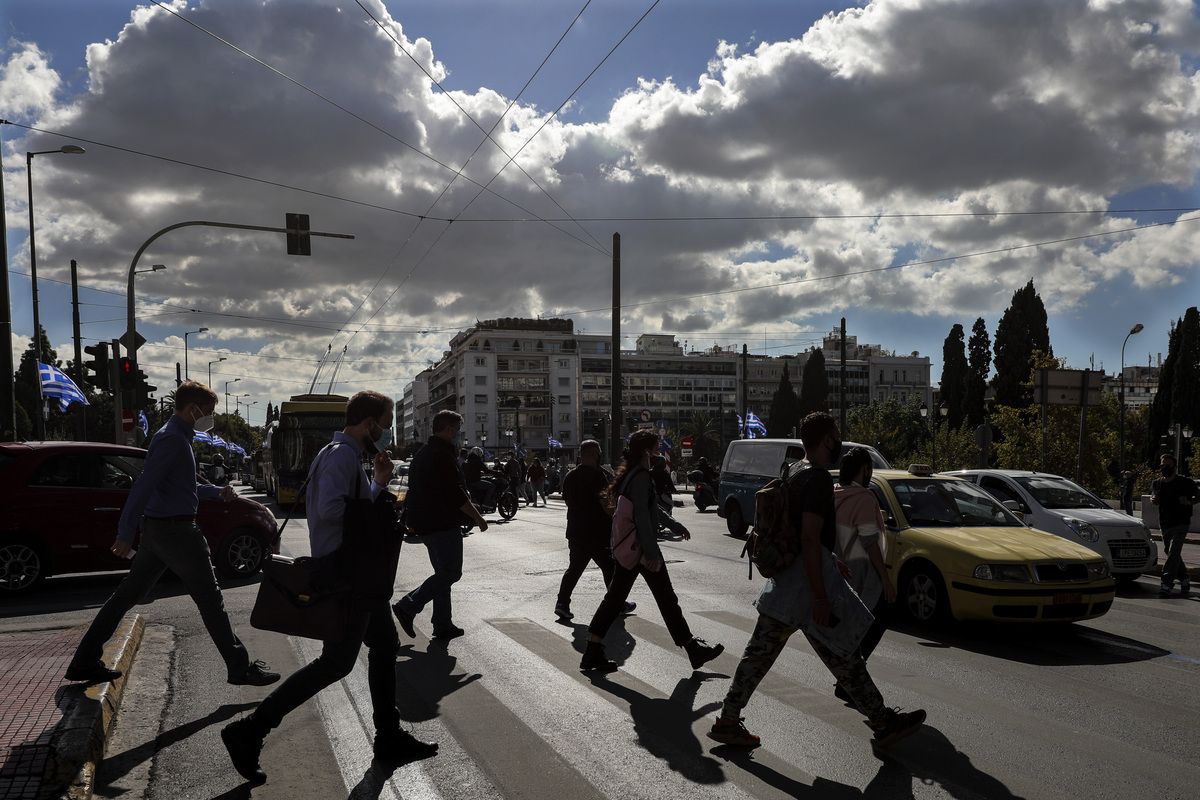 Καιρός: Νεφώσεις και μικρή άνοδος της θερμοκρασίας – Πού αναμένονται βροχές