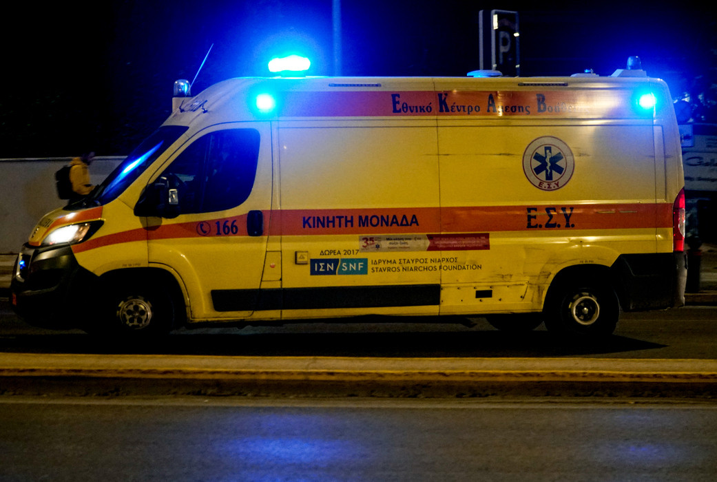 Θεσσαλονίκη: Στο νοσοκομείο 18χρονη μετά από πτώση από μπαλκόνι