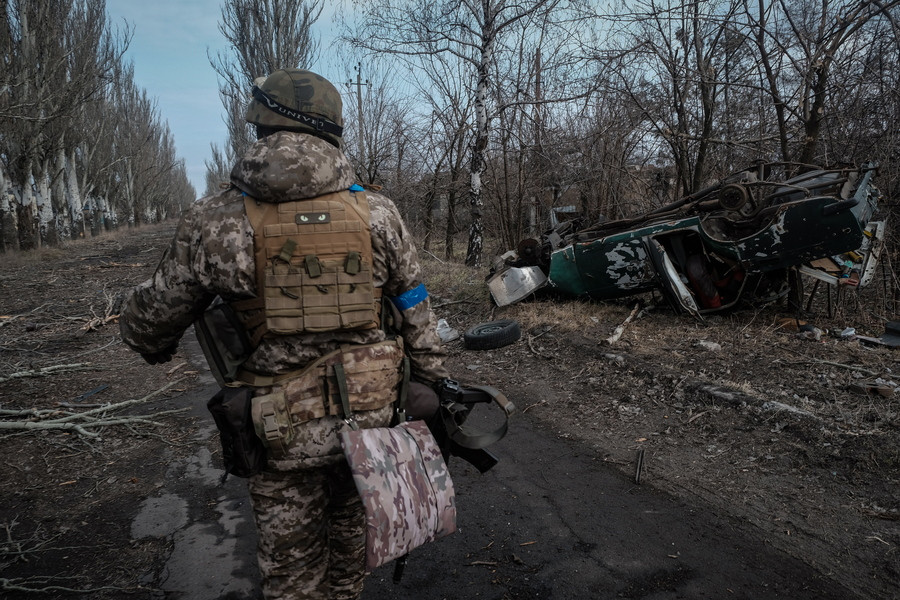 Σφοδρές μάχες Ρώσων-Ουκρανών στο κέντρο της Μπαχμούτ