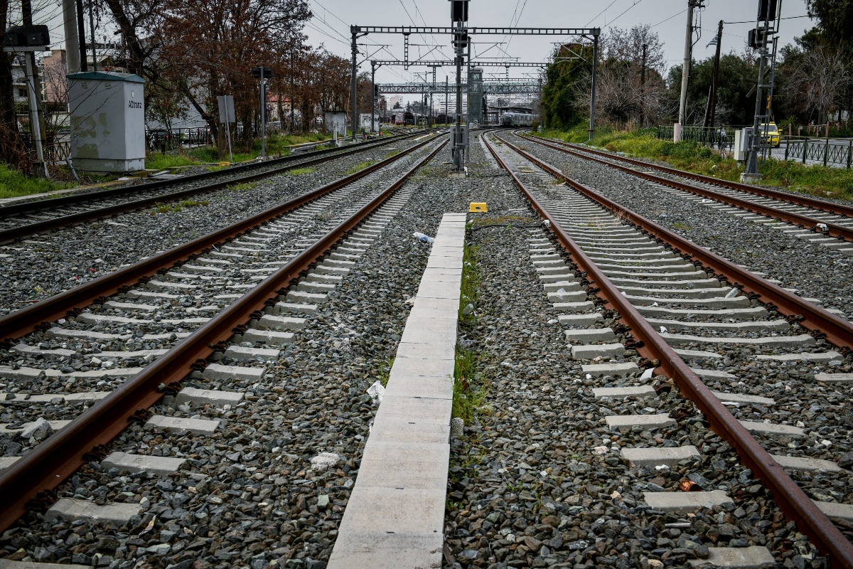 Παρέμβαση Μηχανοδηγών και ακύρωση εμπορικού δρομολογίου – Τι καταγγέλλουν για τον ΟΣΕ