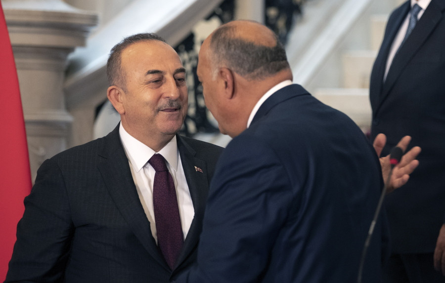 Τουρκία – Αίγυπτος: Πρώτη συνάντηση υπουργών Εξωτερικών μετά από μια δεκαετία