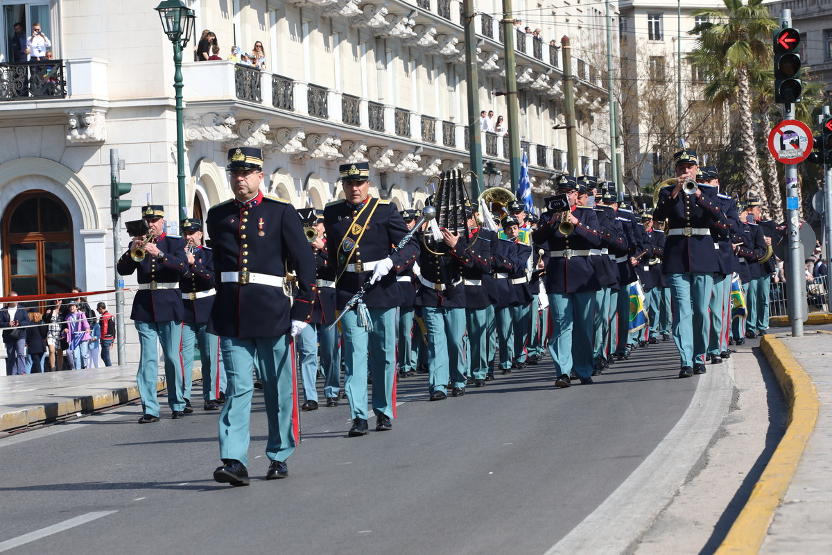 Στρατιωτική παρέλαση 25ης Μαρτίου: Kυκλοφοριακές ρυθμίσεις στο κέντρο της Αθήνας