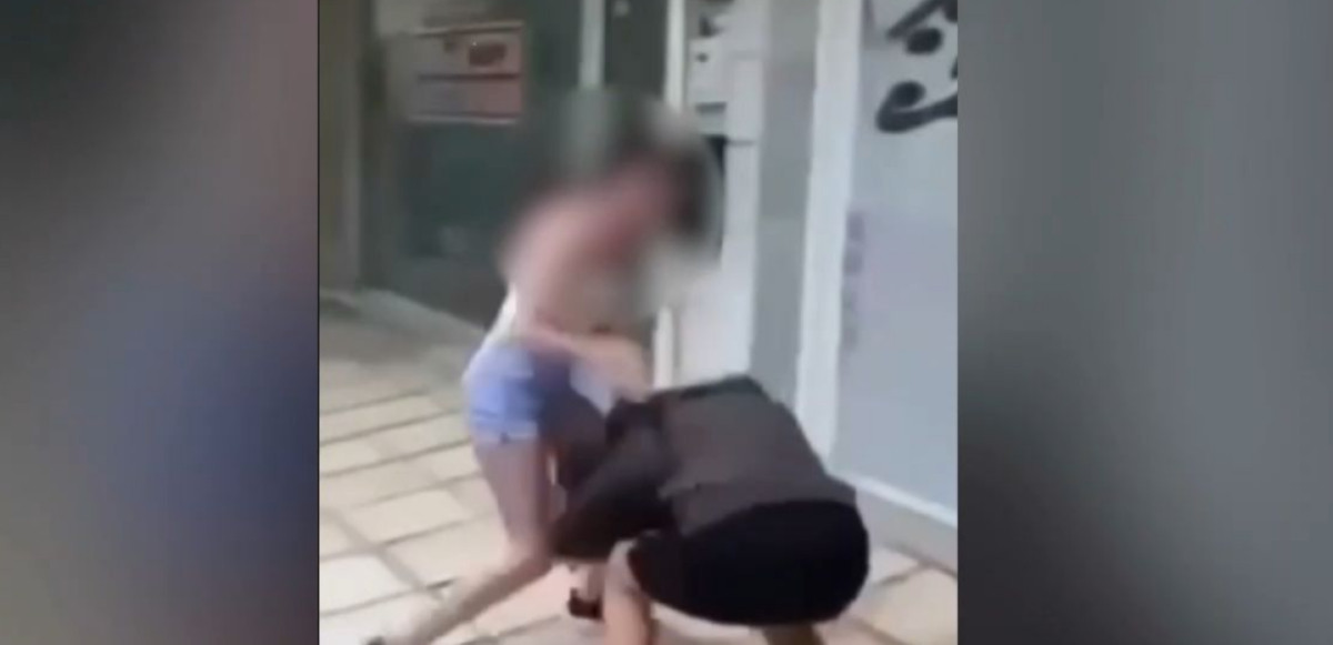 Θεσσαλονίκη: Άγριος ξυλοδαρμός 15χρονης από συνομήλικές της – Ανέβασαν το βίντεο στο TikTok