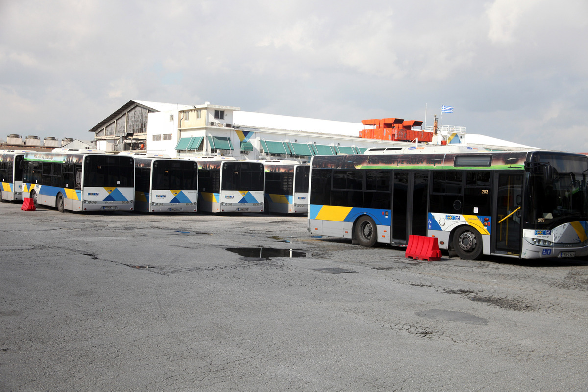 Στάση εργασίας σε λεωφορεία και τρόλεϊ σήμερα – Ποιές ώρες θα σταματήσουν