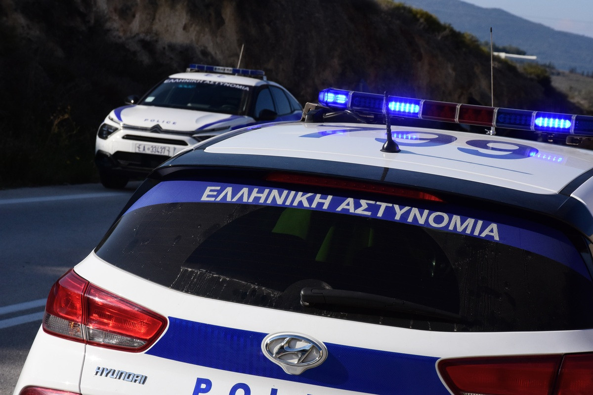 Θεσσαλονίκη: Γυναίκα εντοπίστηκε νεκρή σε αυτοκίνητο –  Εξ επαφής πυροβολισμό δείχνουν τα πρώτα ευρήματα