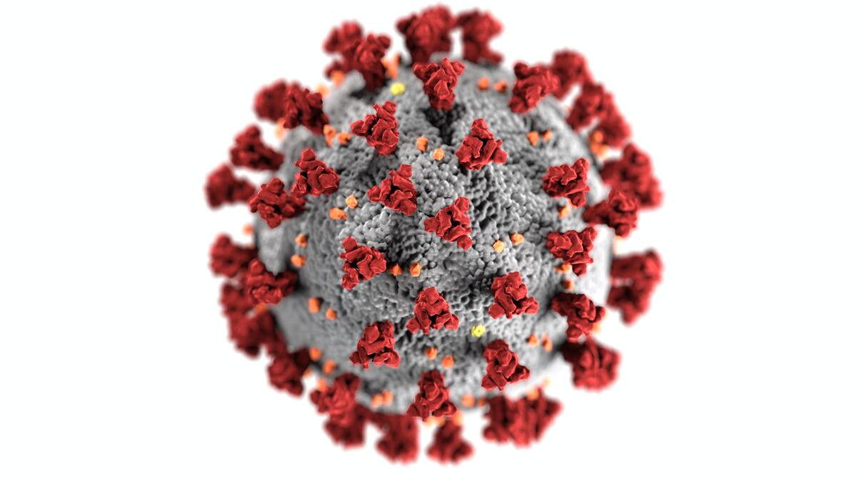 Έρευνα: Η παραλλαγή Όμικρον του κορονοϊού πιο θανατηφόρα από την εποχική γρίπη