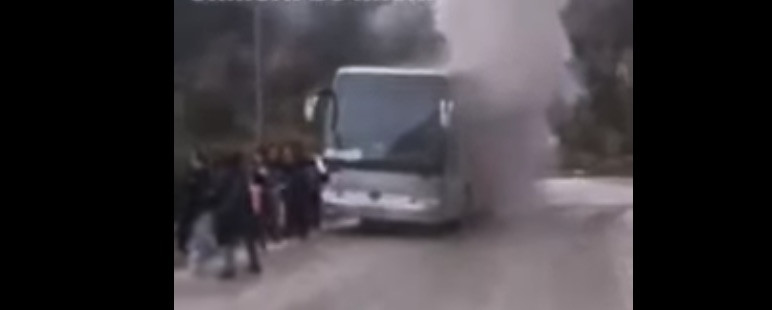 Βίντεο ντοκουμέντο από την φωτιά στο λεωφορείο με τους μαθητές