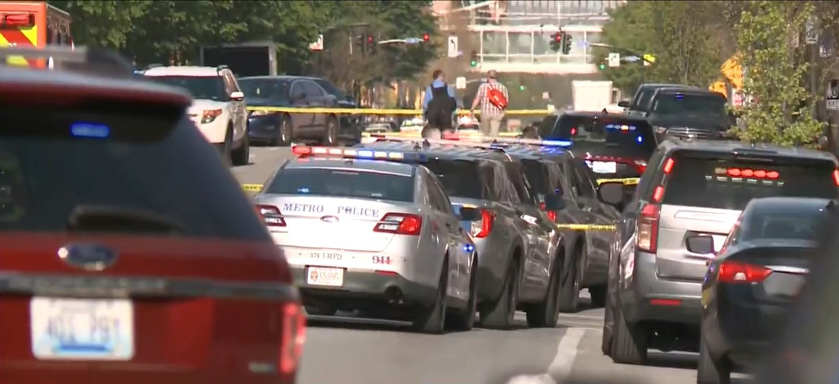 Κεντάκι: Πέντε νεκροί από πυροβολισμούς ενόπλου – Αρκετοί οι τραυματίες