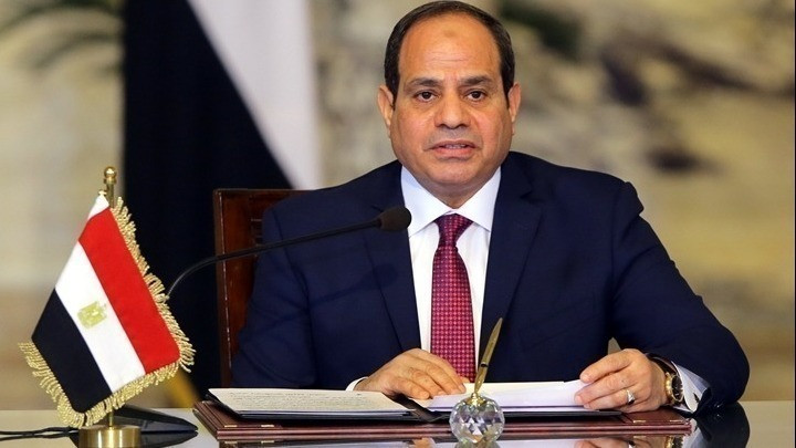 Washington Post: Η Αίγυπτος σχεδίαζε να στείλει πυρομαχικά στη Ρωσία