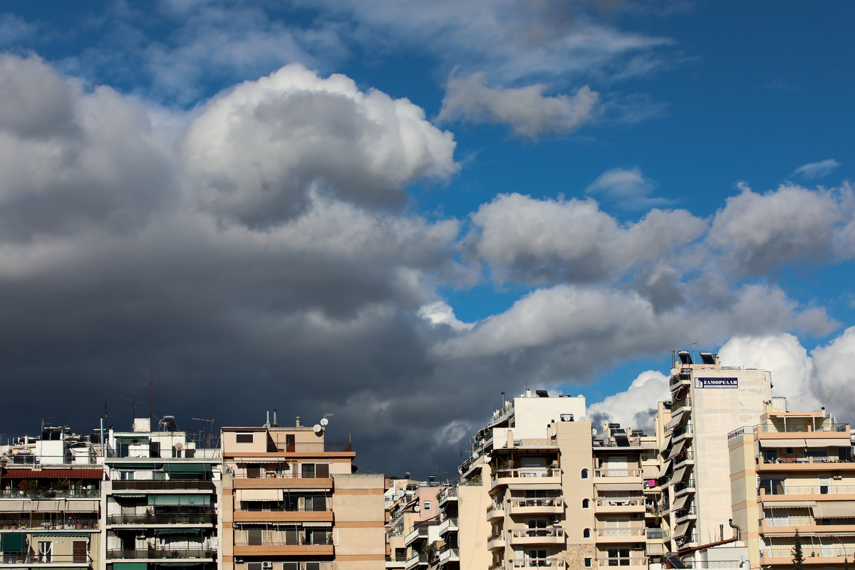 Ο καιρός το Πάσχα: Πώς θα κυλήσει τη Μεγάλη Εβδομάδα, βροχές την Κυριακή