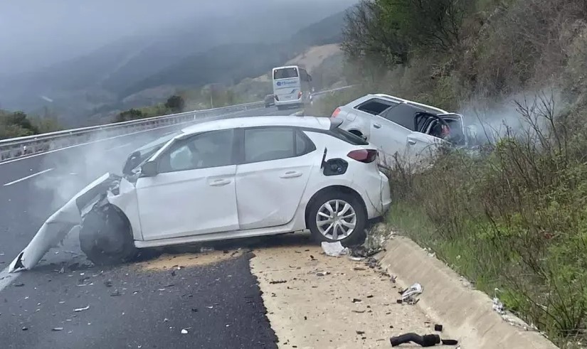 Πολύνεκρο τροχαίο στον Έβρο