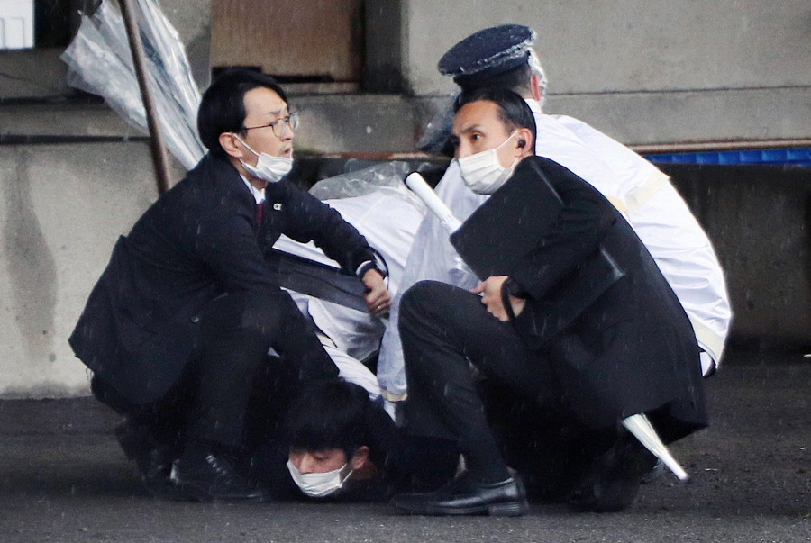 Ιαπωνία: «Καπνογόνο» εναντίον του πρωθυπουργού Κισίντα [Βίντεο]