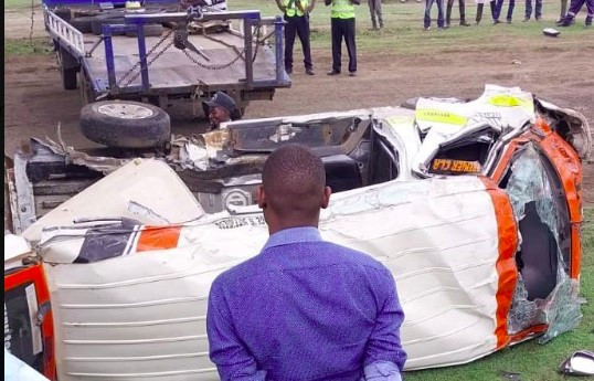 Κένυα: Έξι μαθητές σκοτώθηκαν από σύγκρουση λεωφορείου με φορτηγό