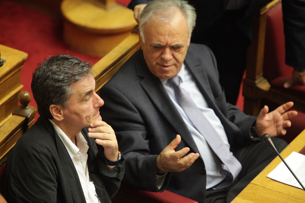 Θετικοί Δραγασάκης – Τσακαλώτος σε κυβέρνηση συνεργασίας ακόμη κι αν ο ΣΥΡΙΖΑ είναι δεύτερος στις εκλογές [Βίντεο]