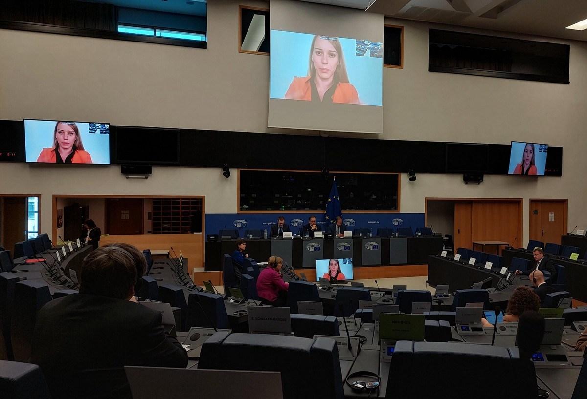 Άρτεμις Σίφορντ: Η κατάθεση στην Εξεταστική PEGA του Ευρωπαϊκού Κοινοβουλίου [LIVE]