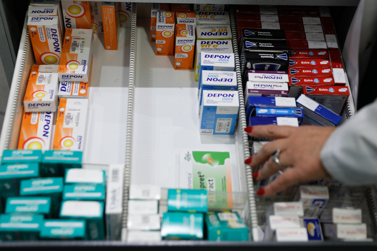 Φαρμακοποιοί: Οι ελλείψεις στα φάρμακα αυξάνονται ραγδαία – Αδιαφορία από την κυβέρνηση