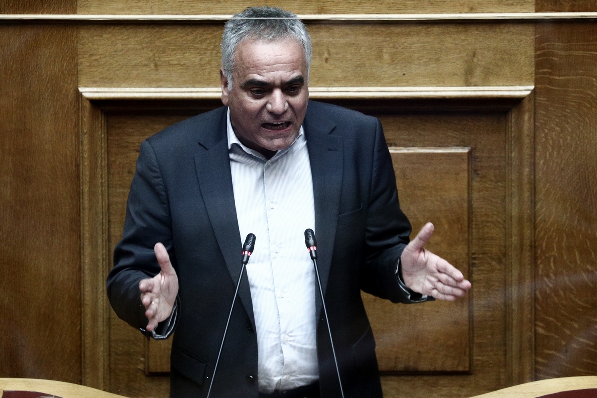 Σκουρλέτης για ξυλοδαρμό 11χρονου:  Άφαντη η Κεραμέως