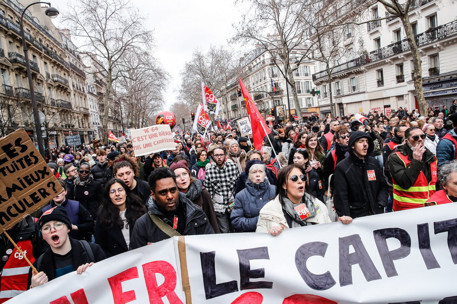 Γαλλία: Εκατοντάδες χιλιάδες διαδηλωτές εναντίον της μεταρρύθμισης του συνταξιοδοτικού