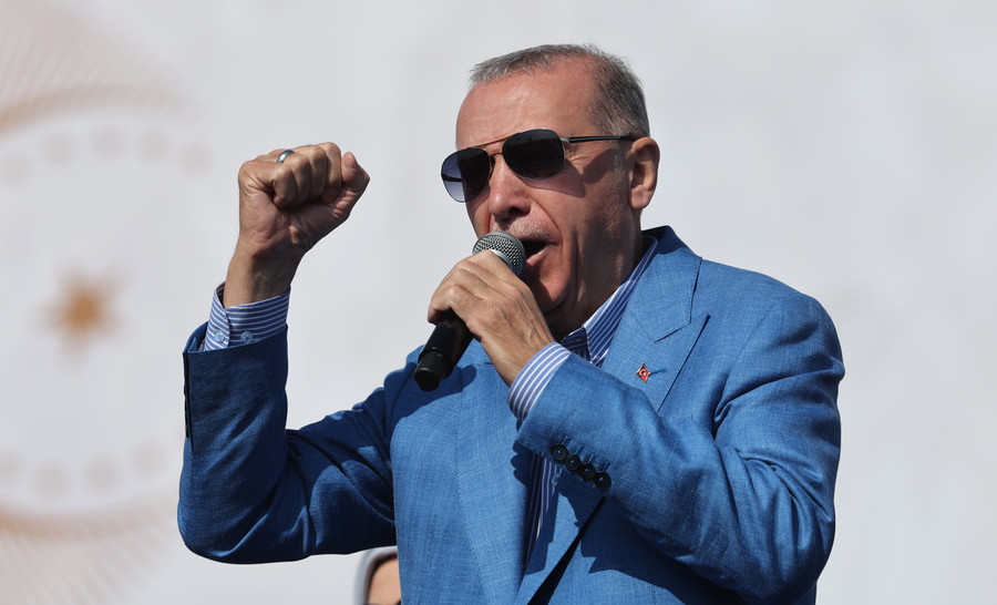 Τουρκία: Ερντογάν κατά αντιπολίτευσης για «στήριξη τρομοκρατών»