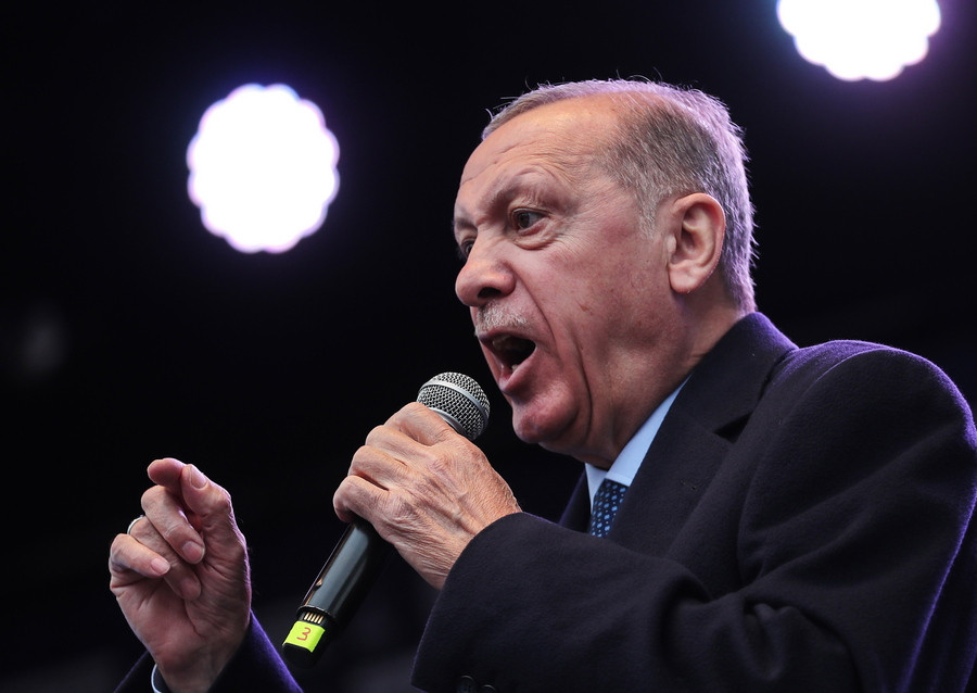 La Repubblica: Ποιος είναι το φαβορί του δεύτερου γύρου στην Τουρκία