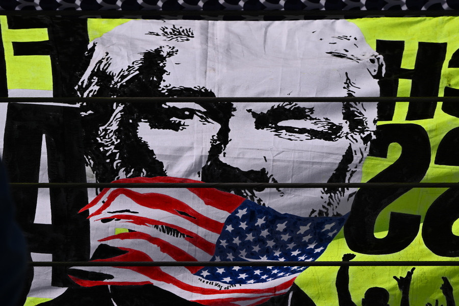 Τζούλιαν Ασάνζ: Πιθανό να χάσει «σύντομα» τη νομική μάχη και να εκδοθεί στις ΗΠΑ