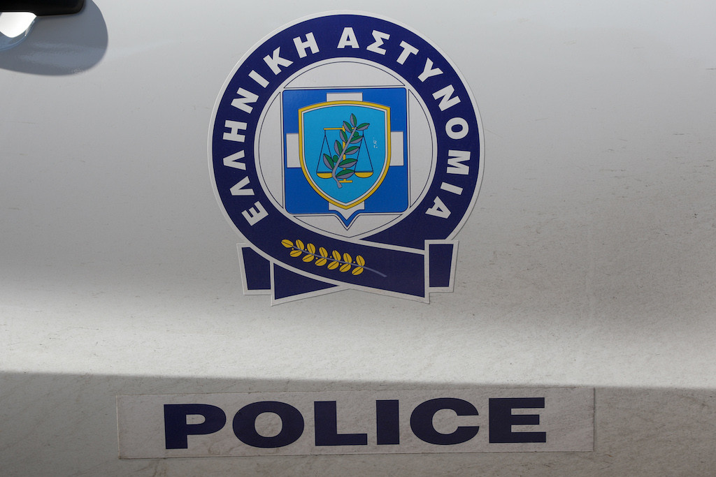 Θεσσαλονίκη: Σύλληψη εφοριακού που υποσχόταν «κούρεμα» χρεών