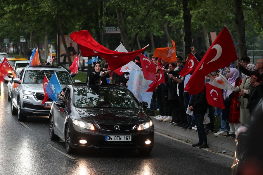 Τουρκία: Μεγάλος νικητής του δευτέρου γύρου των εκλογών ο Ερντογάν – Παραμένει για ακόμη πέντε χρόνια στην προεδρία