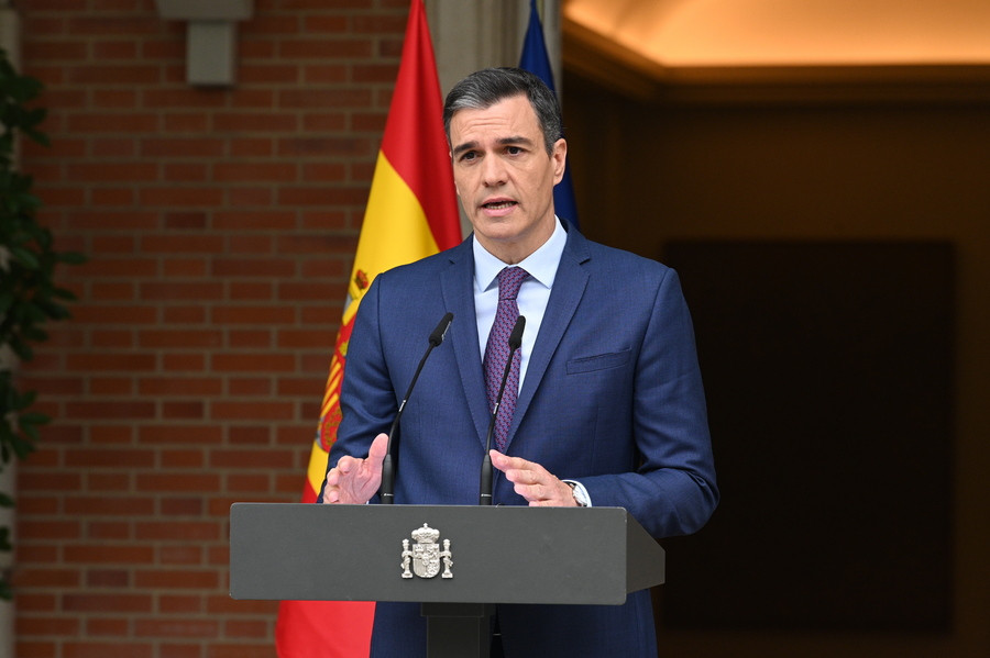 Ισπανία – Πρόωρες εκλογές: επέλαση της δεξιάς ή «κυβέρνηση ηττημένων»;