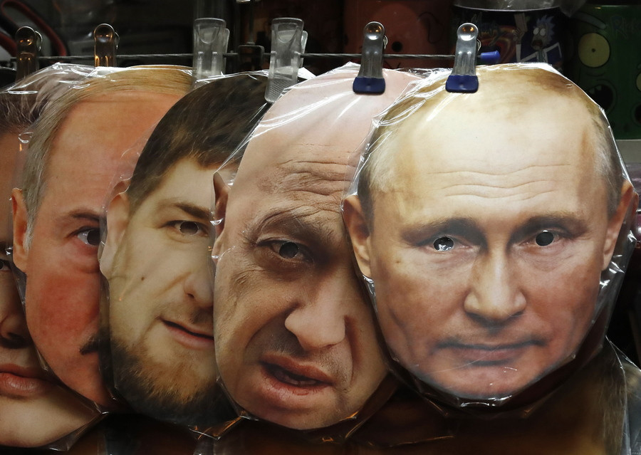 «Η Ρωσία υπό επίθεση»: Ένας τεχνητός Πούτιν σε ένα ψεύτικο διάγγελμα