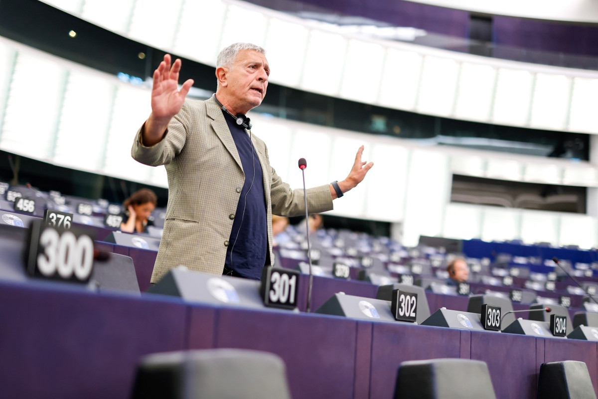 Κούλογλου για τη σημερινή συζήτηση στο Ευρωκοινοβούλιο: Ο κ. Μητσοτάκης κατέχει το πανευρωπαϊκό ρεκόρ υποκλοπών
