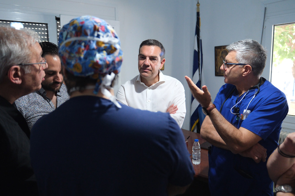 Εκλογές 2023 – Τσίπρας από το Νοσοκομείο της Ιεράπετρας: Η στήριξη του ΕΣΥ είναι για εμάς η πρώτιστη προτεραιότητα