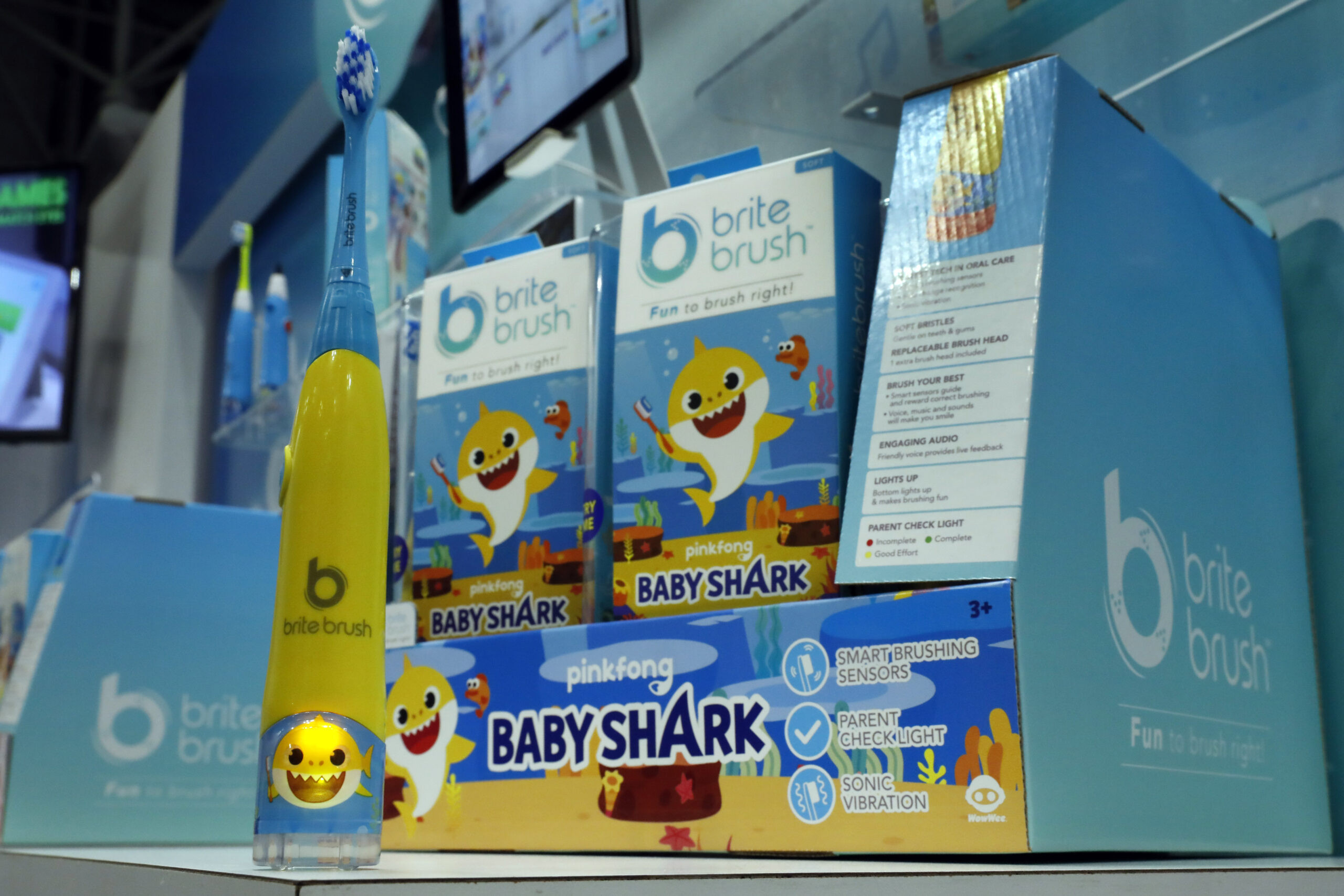 ΗΠΑ: Ανακαλούν εκατομμύρια παιχνίδια – «καρχαρίες» μετά από τραυματισμούς παιδιών