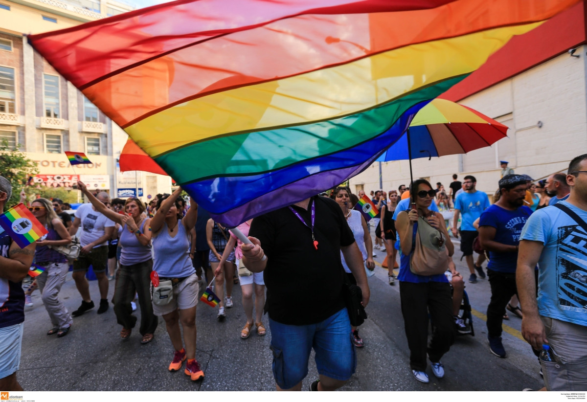 Η ακροδεξιά απαγορεύει και απειλεί – Οι ΛΟΑΤΚΙ απαντούν «θα μας βρείτε απέναντι»