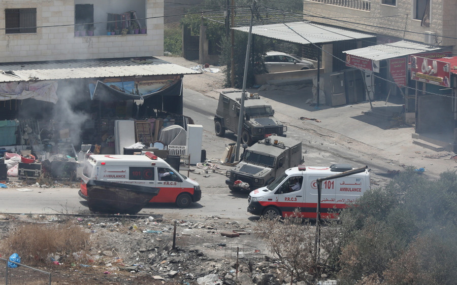 Δυτική Όχθη: Ισραηλινές επιδρομές στον παλαιστινιακό καταυλισμό της Τζενίν – Πέντε νεκροί