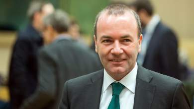 manfrent-vemper-sti-suddeutsche-zeitung-na-afisoyme-to-dnt-na-apochorisei-0