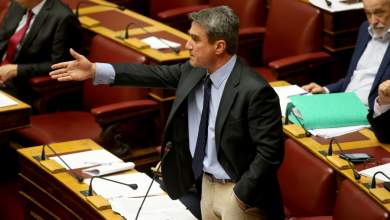 eimai-o-andreas-loverdos-echo-diatelesei-ypoyrgos-ego-echo-ensima-stin-politiki-0