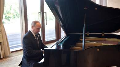 piano-epaixe-o-poytin-perimenontas-ton-kinezo-proedro-vinteo-0
