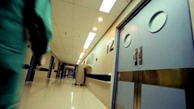 oi-anaisthisiologoi-tis-samoy-arnoyntai-na-kanoyn-ektroseis-gia-ithikoys-logoys-0